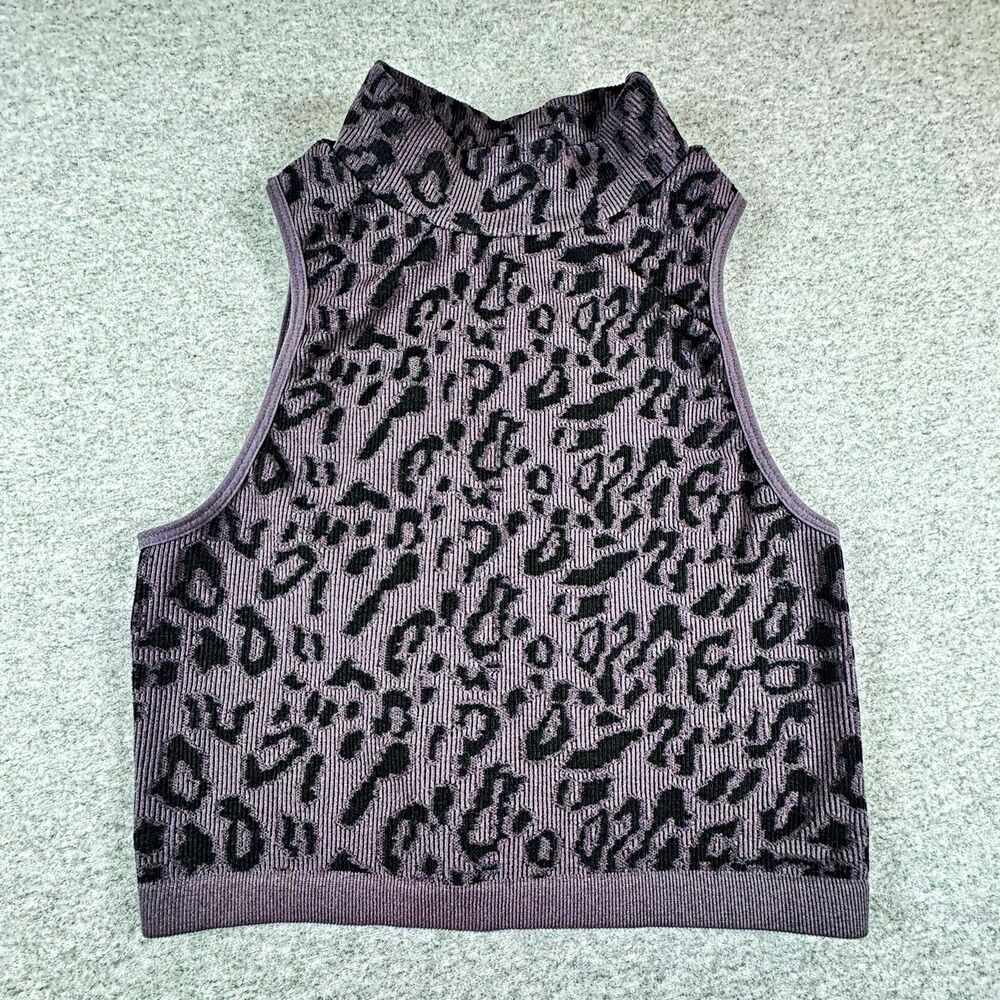 BOZZOLO Womenโs S/M Gray Black Leopard Mock Neck Sleeveless Crop Top Y2K